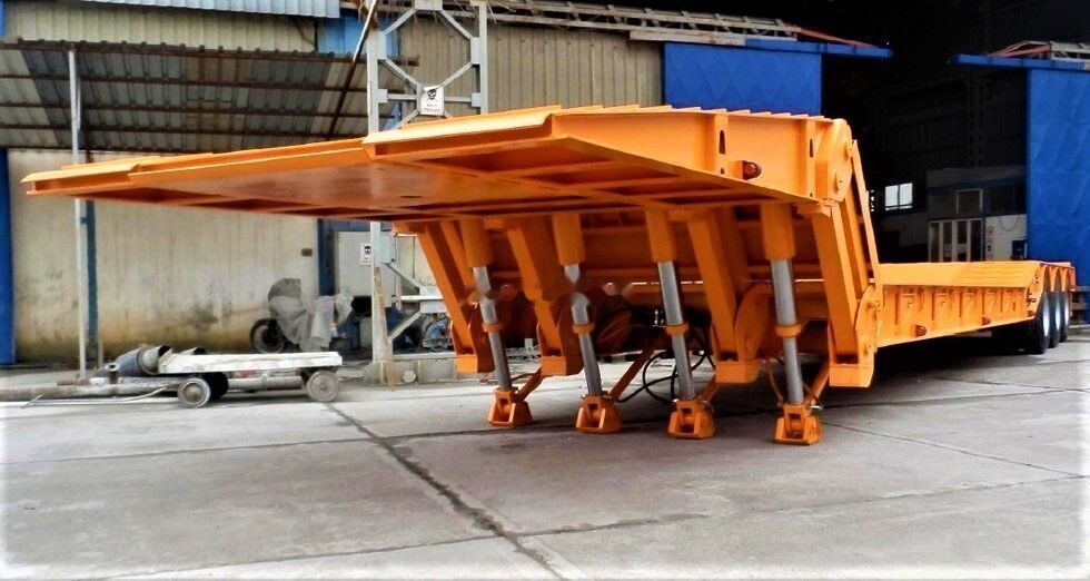 AME 100 Ton, Front Loading 4 Axle Lowbed Semi Trailer - Puspiekabe zema profila platforma: foto 2 AME 100 Ton, Front Loading 4 Axle Lowbed Semi Trailer - Puspiekabe zema profila platforma: foto 2