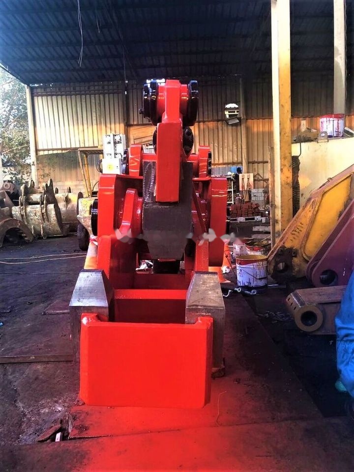 AME 360' Rotating Concrete Demolition Shear Jaw Suitable for 30-50 T - Demolēšanas šķēres - Ekskavators: foto 4 AME 360' Rotating Concrete Demolition Shear Jaw Suitable for 30-50 T - Demolēšanas šķēres - Ekskavators: foto 4