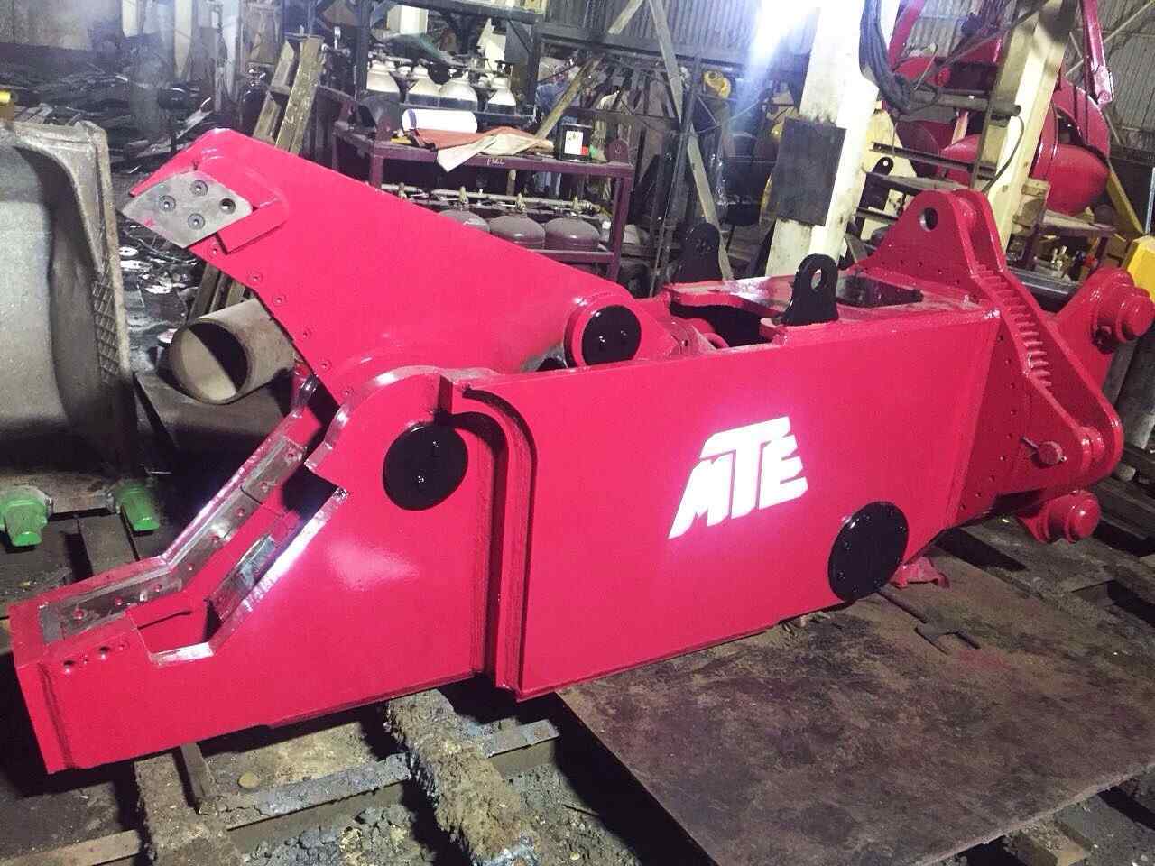 Jaunā Demolēšanas šķēres - Ekskavators AME Hydraulic 360° Rotating Steel Shear Jaw: foto 20