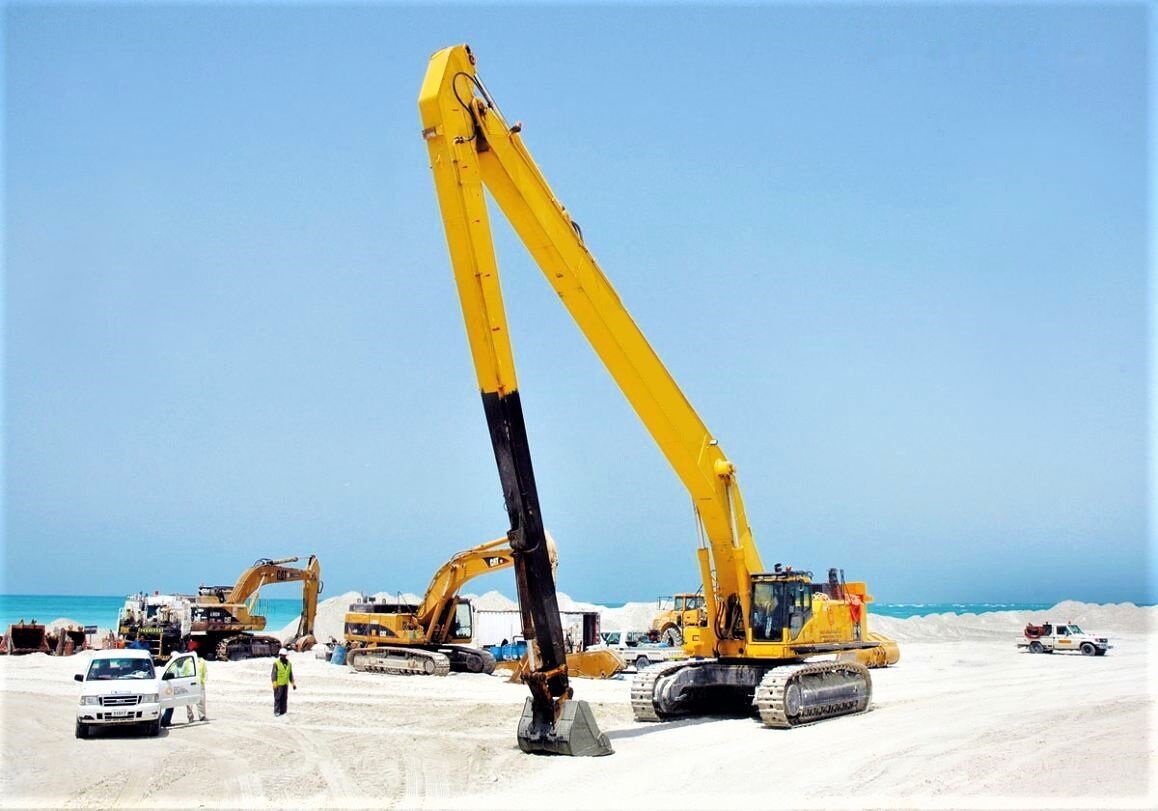 KOMATSU Long Reach Boom for PC 800 - PC 2000 - Kāpurķēžu ekskavators: foto 1 KOMATSU Long Reach Boom for PC 800 - PC 2000 - Kāpurķēžu ekskavators: foto 1