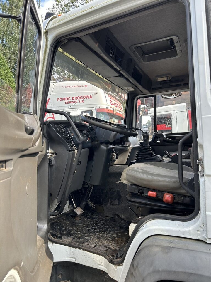 Volvo FL6.18 - Asenizācijas mašīna: foto 5 Volvo FL6.18 - Asenizācijas mašīna: foto 5