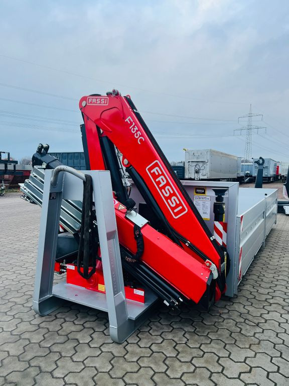 Abrollcontainer Container Kran Fassi F135 - Puspiekabe noņemamā virsbūve/ Konteineru vedējs: foto 3 Abrollcontainer Container Kran Fassi F135 - Puspiekabe noņemamā virsbūve/ Konteineru vedējs: foto 3