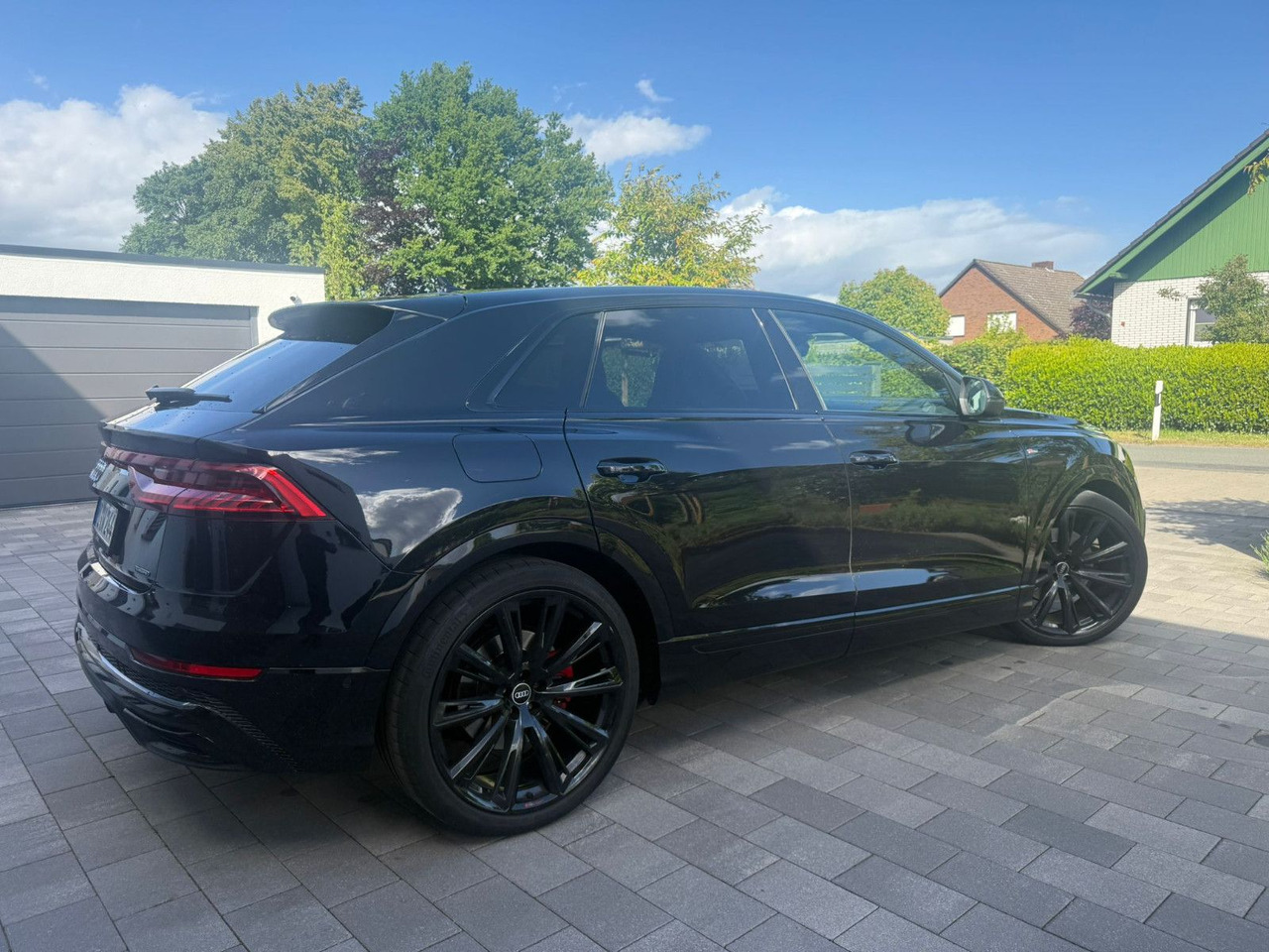 Audi Q8 50 TDI quattro S-Line 1. Hand Vollausstattung - SUV: foto 2 Audi Q8 50 TDI quattro S-Line 1. Hand Vollausstattung - SUV: foto 2