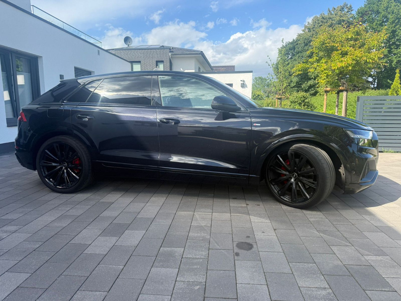 Audi Q8 50 TDI quattro S-Line 1. Hand Vollausstattung - SUV: foto 4 Audi Q8 50 TDI quattro S-Line 1. Hand Vollausstattung - SUV: foto 4