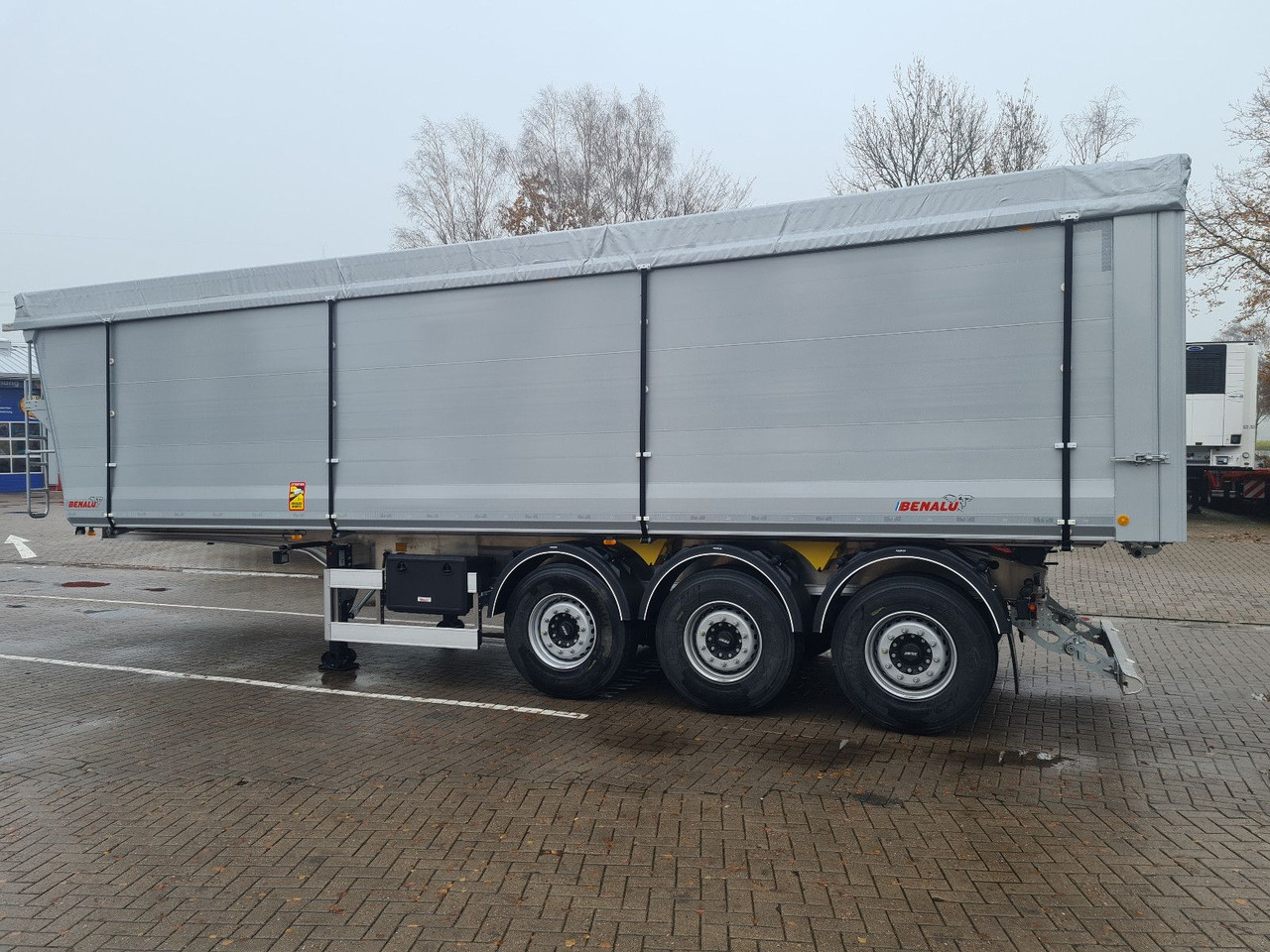 Benalu Bulkliner S 95 Schlammdicht - Puspiekabe pašizgāzējs: foto 4 Benalu Bulkliner S 95 Schlammdicht - Puspiekabe pašizgāzējs: foto 4