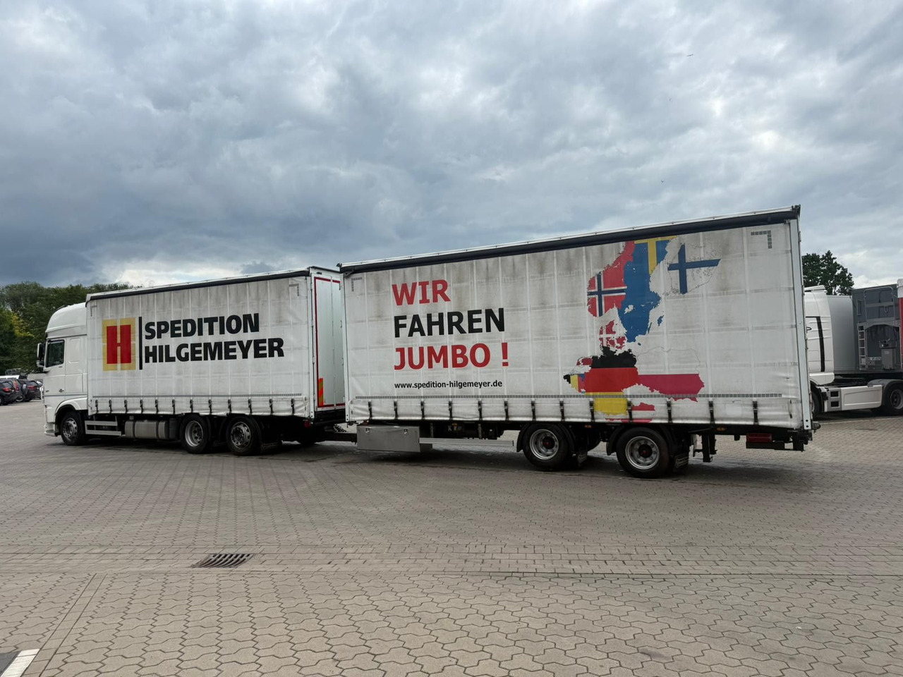 DAF XF 480 FAN LowDeck 6x2 Jumbo Inklusive Anhänger - Kravas automašīna ar tentu, Piekabe ar tentu: foto 4 DAF XF 480 FAN LowDeck 6x2 Jumbo Inklusive Anhänger - Kravas automašīna ar tentu, Piekabe ar tentu: foto 4