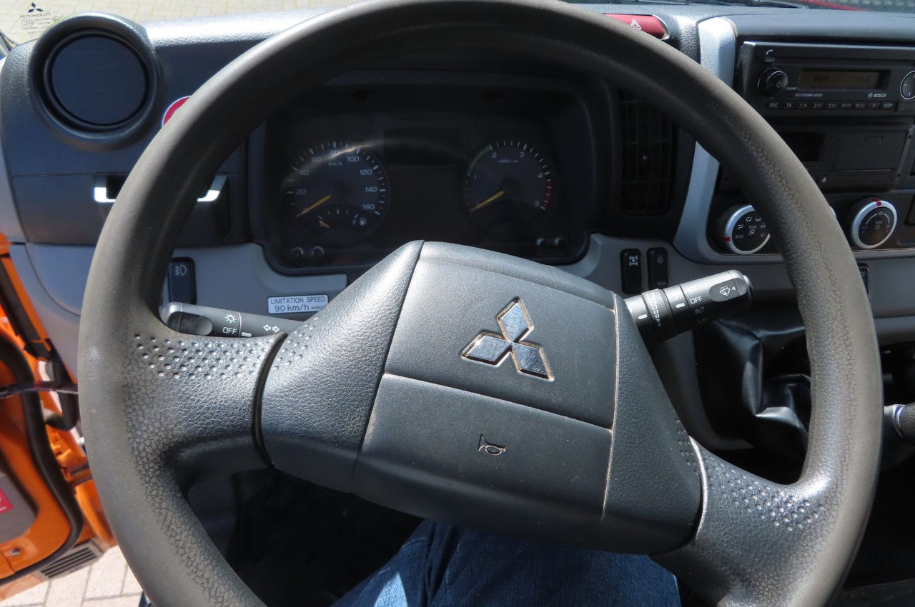 Komercauto pašizgāzējs FUSO Canter 6 C 18 4x4  Kommunal  Winterdienst: foto 12