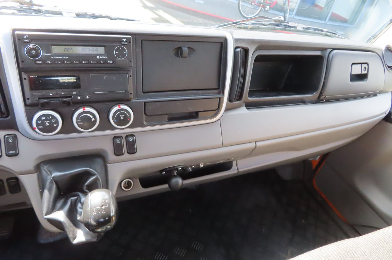 Komercauto pašizgāzējs FUSO Canter 6 C 18 4x4  Kommunal  Winterdienst: foto 13