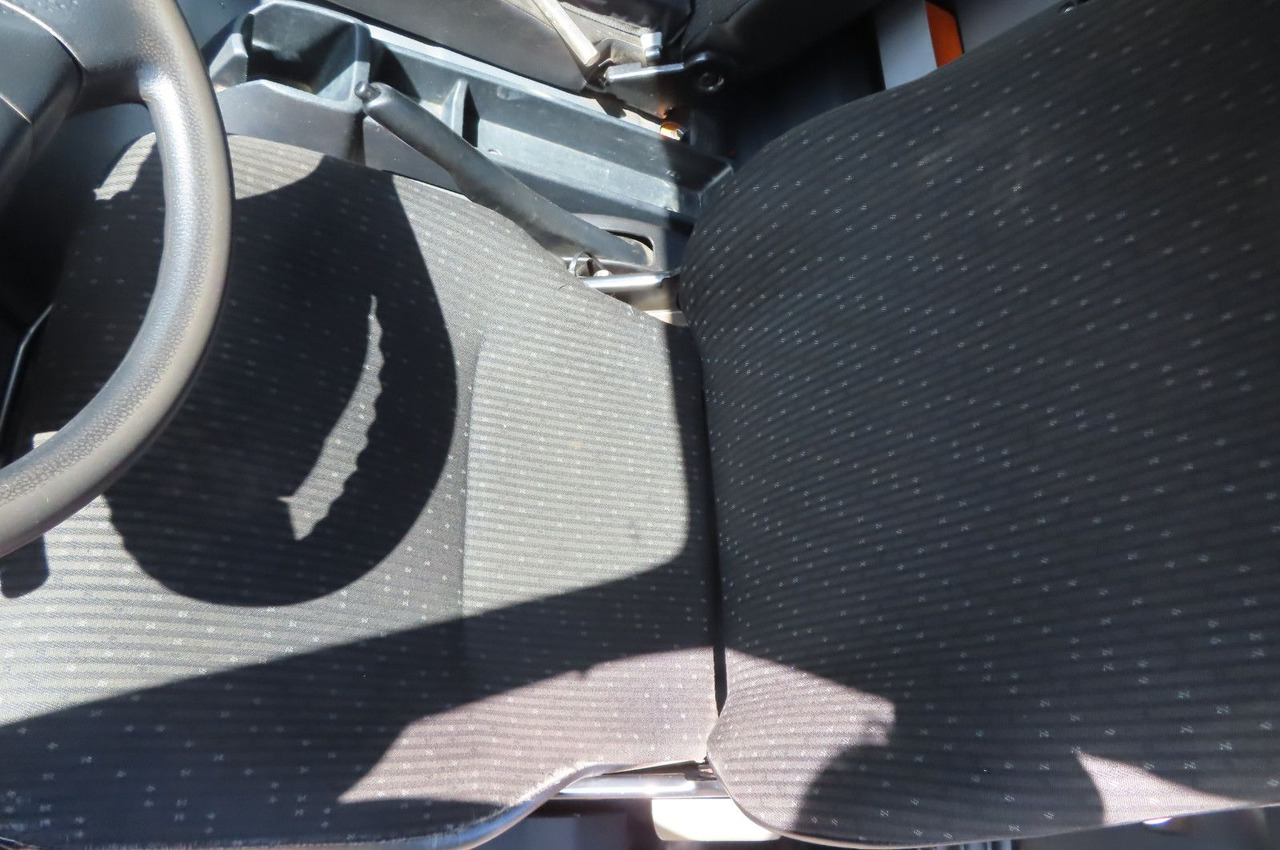 Komercauto pašizgāzējs FUSO Canter 6 C 18 4x4  Kommunal  Winterdienst: foto 11