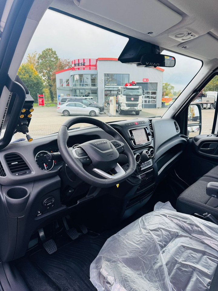 Pacēlājs ar āķi Iveco Daily 70C18H Hyva Abrollkipper: foto 7 Pacēlājs ar āķi Iveco Daily 70C18H Hyva Abrollkipper: foto 7