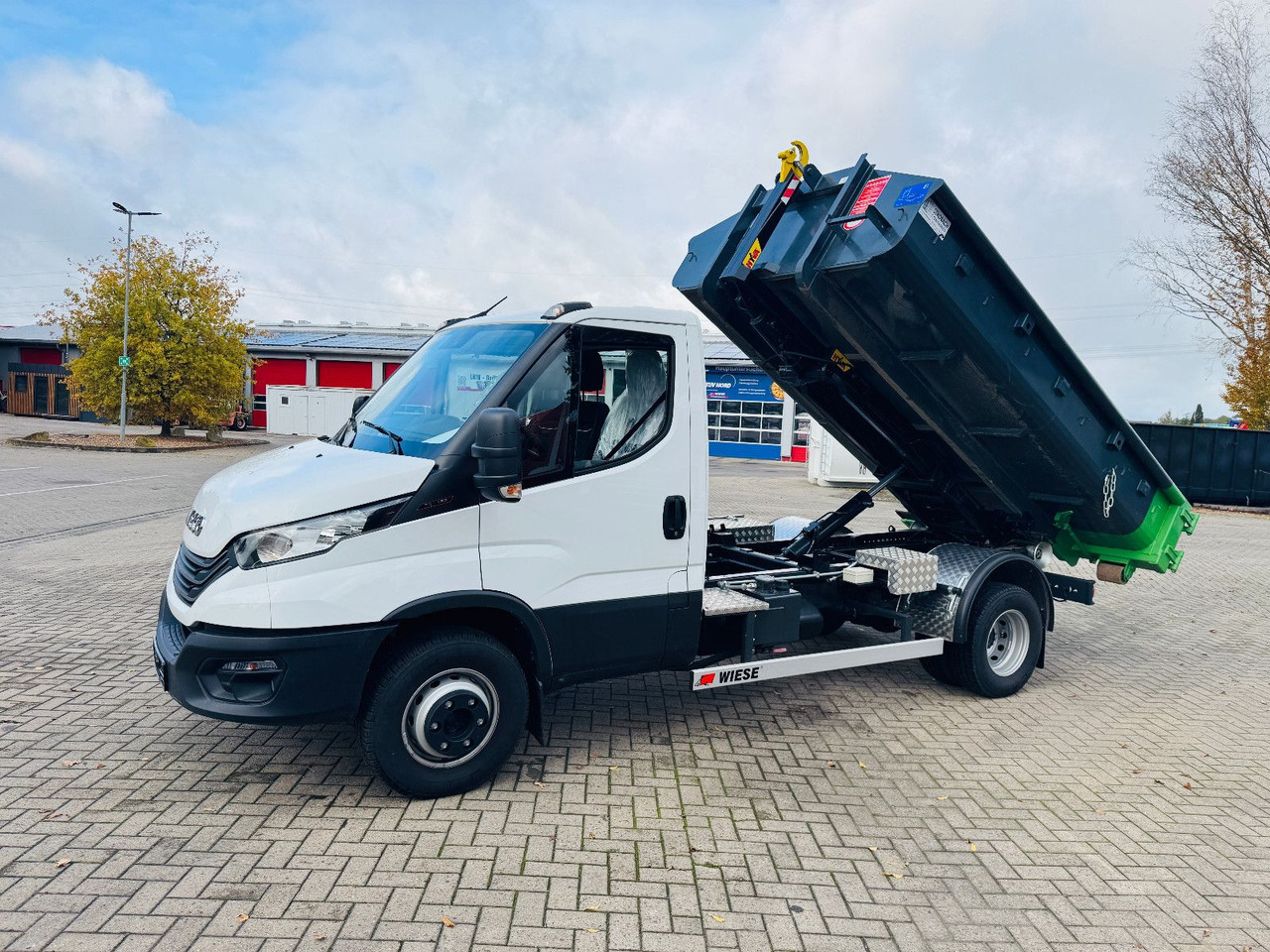 Pacēlājs ar āķi Iveco Daily 70C18H Hyva Abrollkipper: foto 12 Pacēlājs ar āķi Iveco Daily 70C18H Hyva Abrollkipper: foto 12
