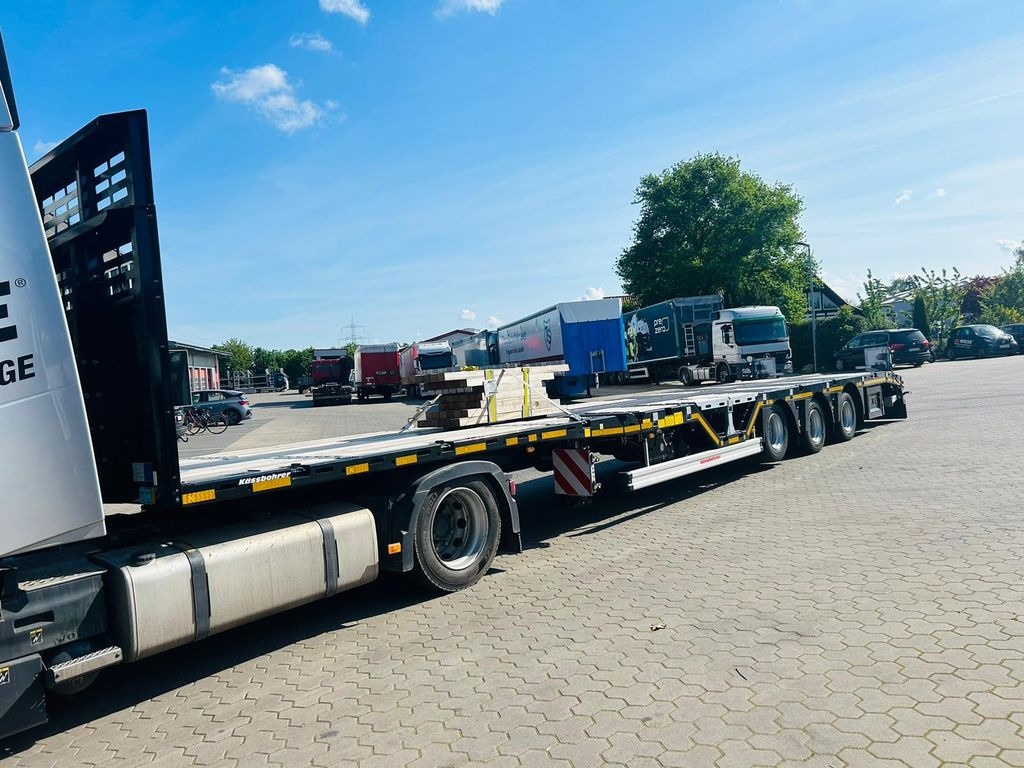 Kässbohrer Mega Tele HD Plattform Auflieger mit Radmulden - Bortu puspiekabe/ Platforma: foto 1 Kässbohrer Mega Tele HD Plattform Auflieger mit Radmulden - Bortu puspiekabe/ Platforma: foto 1