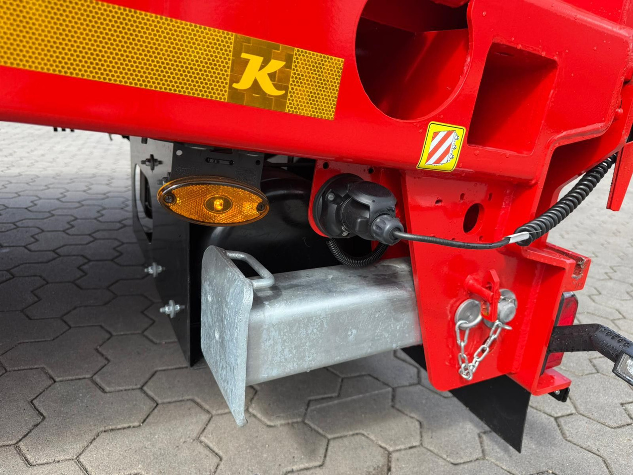 Kässbohrer SLS.HS Tieflader mit hydr. Schwanenhals - Puspiekabe zema profila platforma: foto 5 Kässbohrer SLS.HS Tieflader mit hydr. Schwanenhals - Puspiekabe zema profila platforma: foto 5