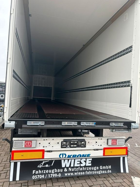 Krone SDK 27 Koffer Auflieger - Puspiekabe slēgtā virsbūve: foto 5 Krone SDK 27 Koffer Auflieger - Puspiekabe slēgtā virsbūve: foto 5