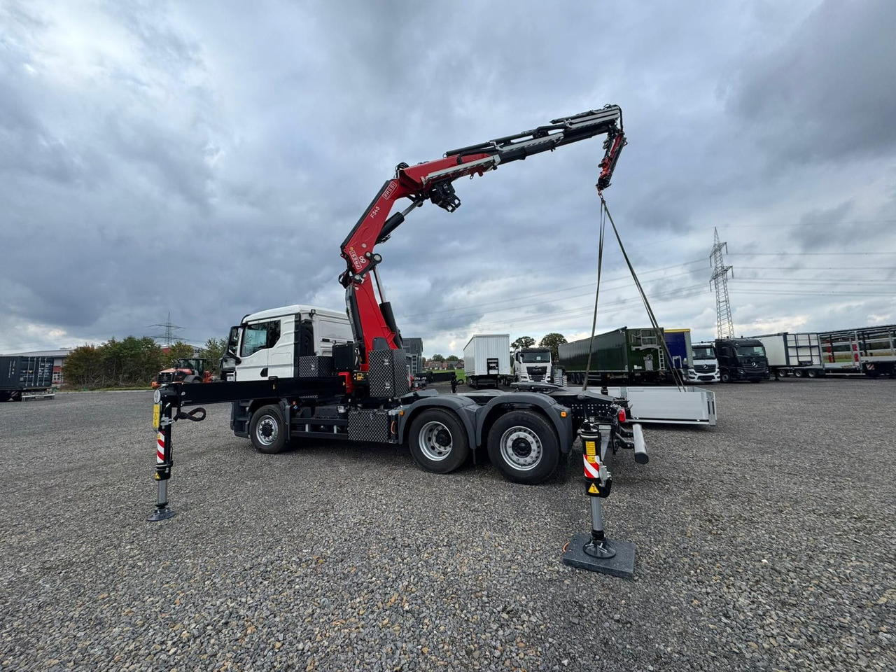 MAN 26.470 6x4-4 Hydrodrive Fassi Kran F545 Jib - Kravas auto ar manipulatoru: foto 2 MAN 26.470 6x4-4 Hydrodrive Fassi Kran F545 Jib - Kravas auto ar manipulatoru: foto 2