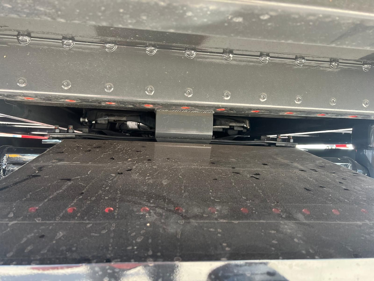 MAN 8x4 mit F1150RA.2.28 L616 Winde - Kravas auto ar manipulatoru: foto 4 MAN 8x4 mit F1150RA.2.28 L616 Winde - Kravas auto ar manipulatoru: foto 4