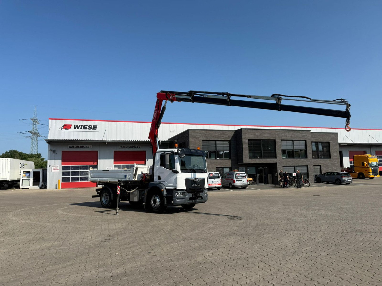 MAN TGM 18.320 4x2 BB Kran Fassi F135 Kipper Meiller - Kravas auto ar manipulatoru: foto 2 MAN TGM 18.320 4x2 BB Kran Fassi F135 Kipper Meiller - Kravas auto ar manipulatoru: foto 2