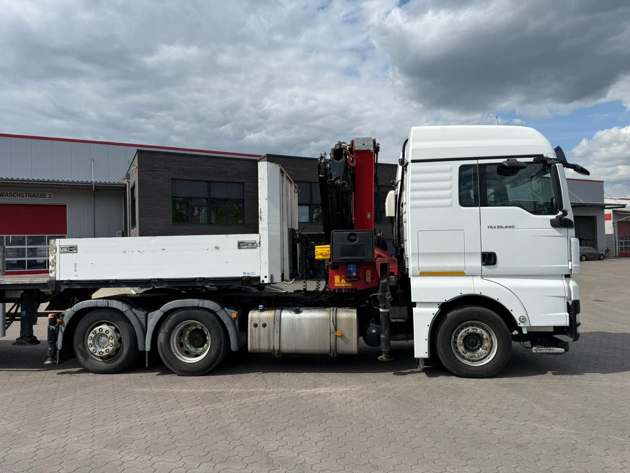 MAN TGX 26.440 6x2 mit HMF 3000-5 Kran - Kravas auto ar manipulatoru: foto 3 MAN TGX 26.440 6x2 mit HMF 3000-5 Kran - Kravas auto ar manipulatoru: foto 3