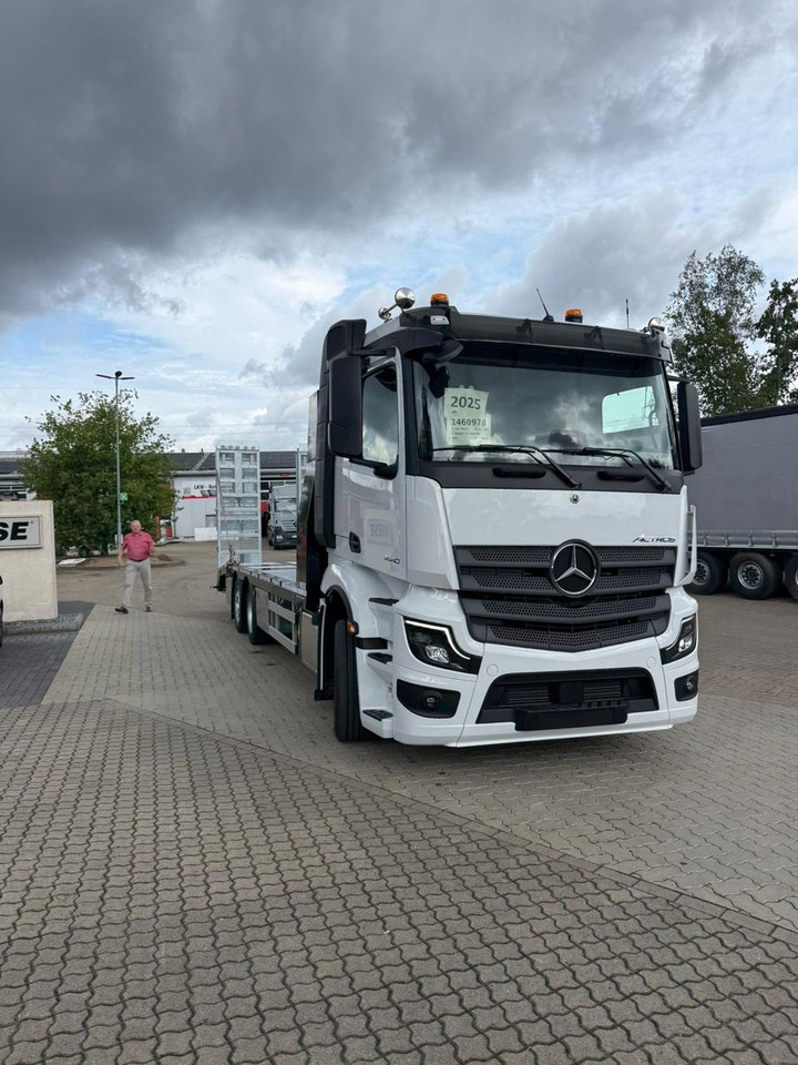 Mercedes-Benz Actros mit Rampen, Maschinentransporter - Auto evakuators: foto 5 Mercedes-Benz Actros mit Rampen, Maschinentransporter - Auto evakuators: foto 5