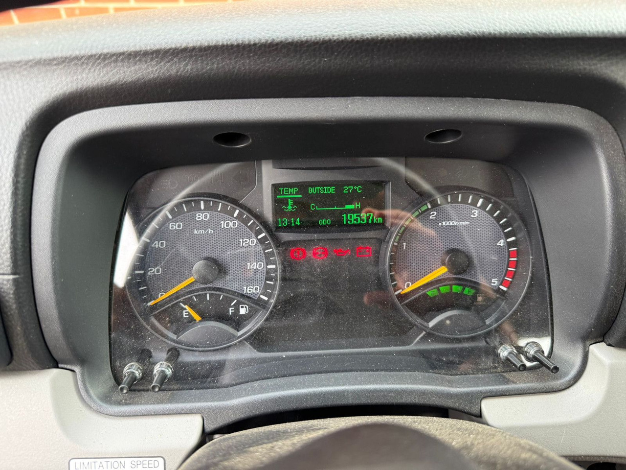 Mitsubishi Fuso Canter 7C18 Arbeitsbühnentransporter - Auto evakuators: foto 4 Mitsubishi Fuso Canter 7C18 Arbeitsbühnentransporter - Auto evakuators: foto 4