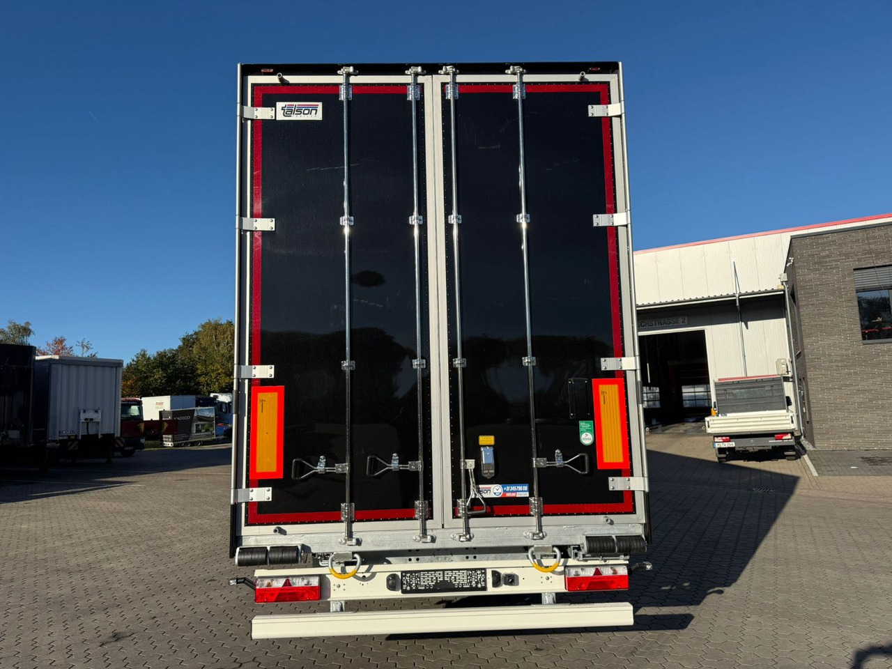 Puspiekabe slēgtā virsbūve Talson TGG TAL 12/18 Mega Kofferauflieger 99m³: foto 6 Puspiekabe slēgtā virsbūve Talson TGG TAL 12/18 Mega Kofferauflieger 99m³: foto 6