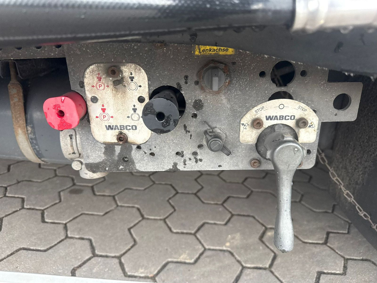 Puspiekabe zema profila platforma Tiefbett Stufensattel mit Auffahrrampe 25T: foto 19 Puspiekabe zema profila platforma Tiefbett Stufensattel mit Auffahrrampe 25T: foto 19