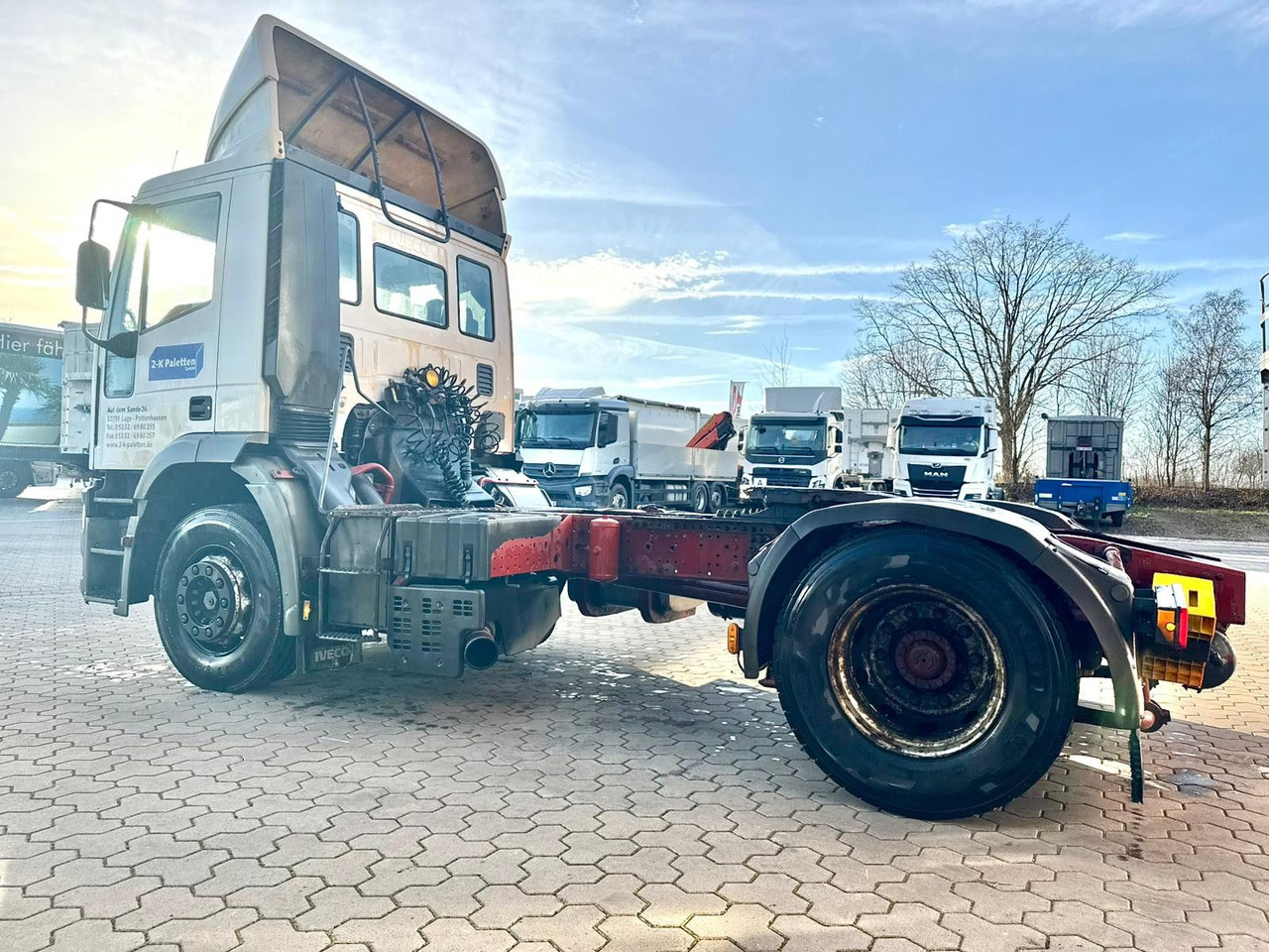 Iveco Magirus Eurotech Cursor Sattelzugmaschine - Vilcējs: foto 3 Iveco Magirus Eurotech Cursor Sattelzugmaschine - Vilcējs: foto 3