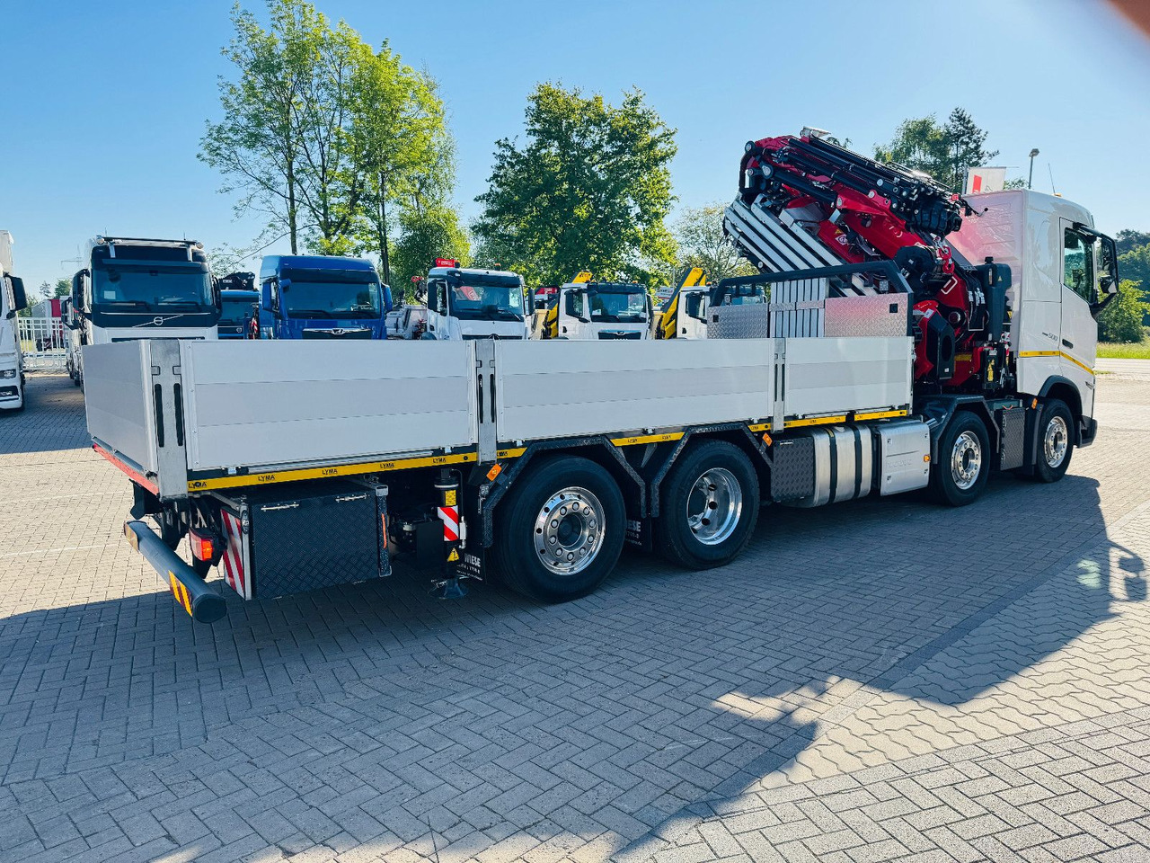 Volvo FH 500 8x2 mit F710RA.2.27 L426 und V20 Winde līzingu Volvo FH 500 8x2 mit F710RA.2.27 L426 und V20 Winde: foto 8