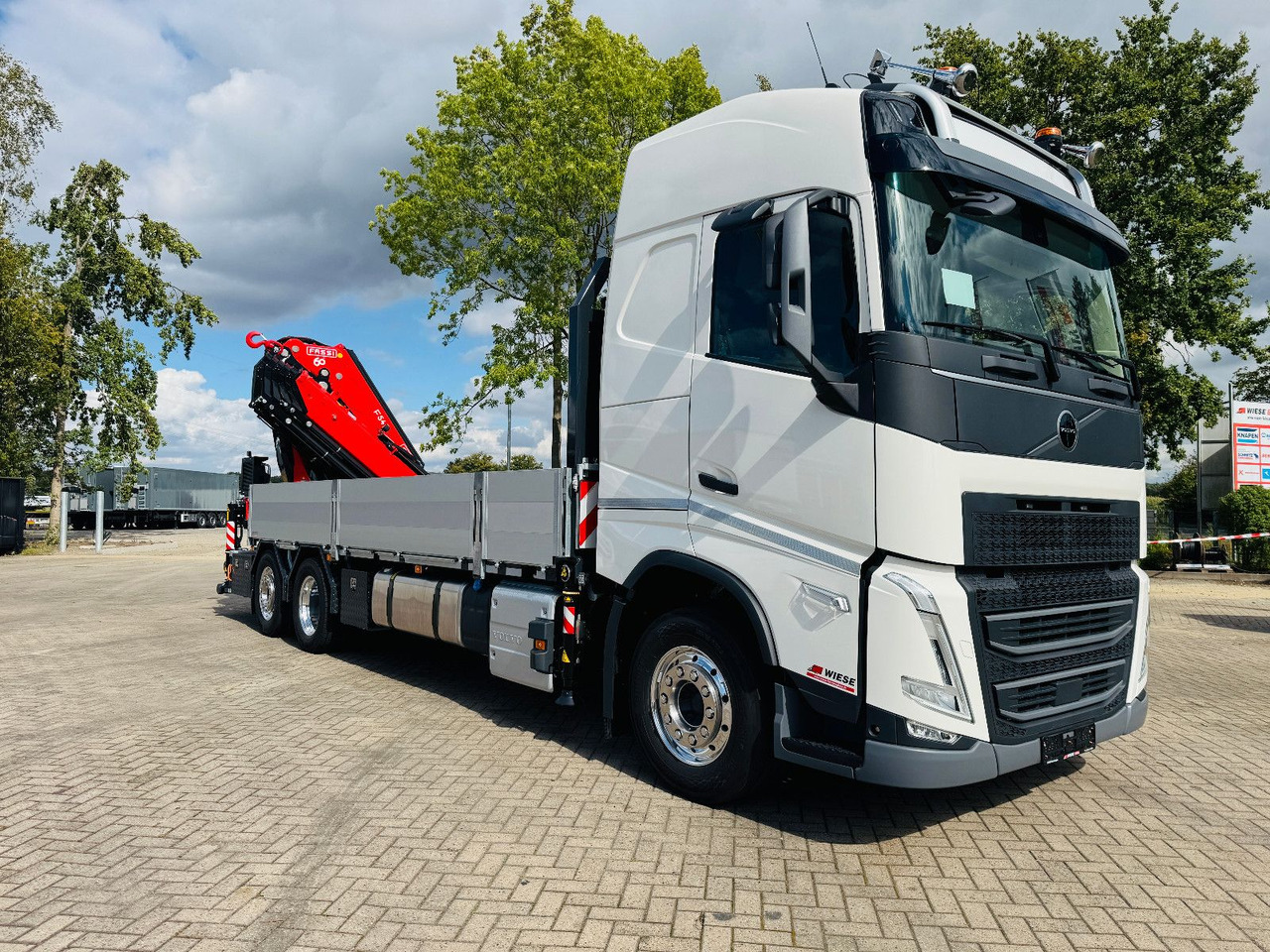 Volvo FH 540 6x2 Container Fassi F545 Heck - Bortu kravas automašīna/ Platforma, Kravas auto ar manipulatoru: foto 1 Volvo FH 540 6x2 Container Fassi F545 Heck - Bortu kravas automašīna/ Platforma, Kravas auto ar manipulatoru: foto 1