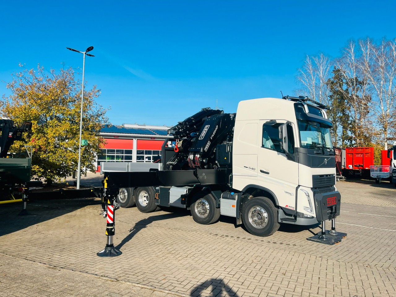 Volvo FH 540 SZM mit F1450 HXP Fly Jib + Winde - Kravas auto ar manipulatoru: foto 2 Volvo FH 540 SZM mit F1450 HXP Fly Jib + Winde - Kravas auto ar manipulatoru: foto 2