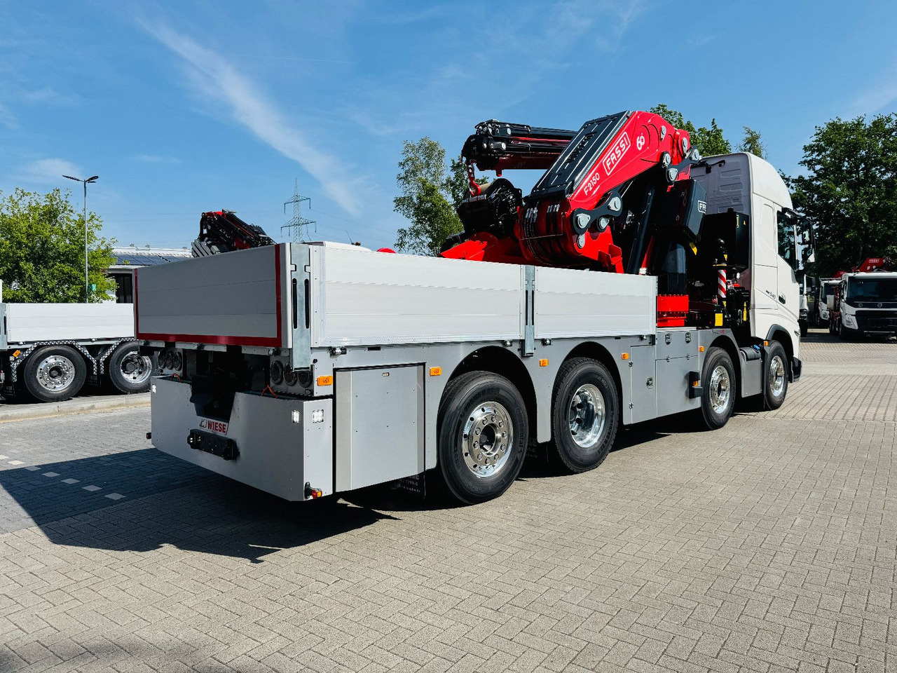 Volvo FH 540 mit Fassi F2150RAL Fly Jib + Winde - Bortu kravas automašīna/ Platforma, Kravas auto ar manipulatoru: foto 2 Volvo FH 540 mit Fassi F2150RAL Fly Jib + Winde - Bortu kravas automašīna/ Platforma, Kravas auto ar manipulatoru: foto 2