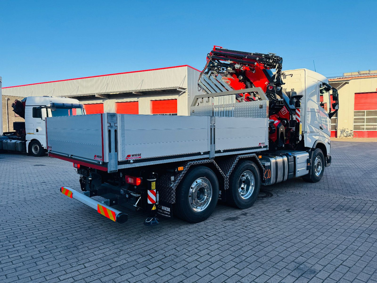Volvo FH500 6x2 mit Fassi F545 2.27 JIB Winde sofort - Bortu kravas automašīna/ Platforma, Kravas auto ar manipulatoru: foto 3 Volvo FH500 6x2 mit Fassi F545 2.27 JIB Winde sofort - Bortu kravas automašīna/ Platforma, Kravas auto ar manipulatoru: foto 3