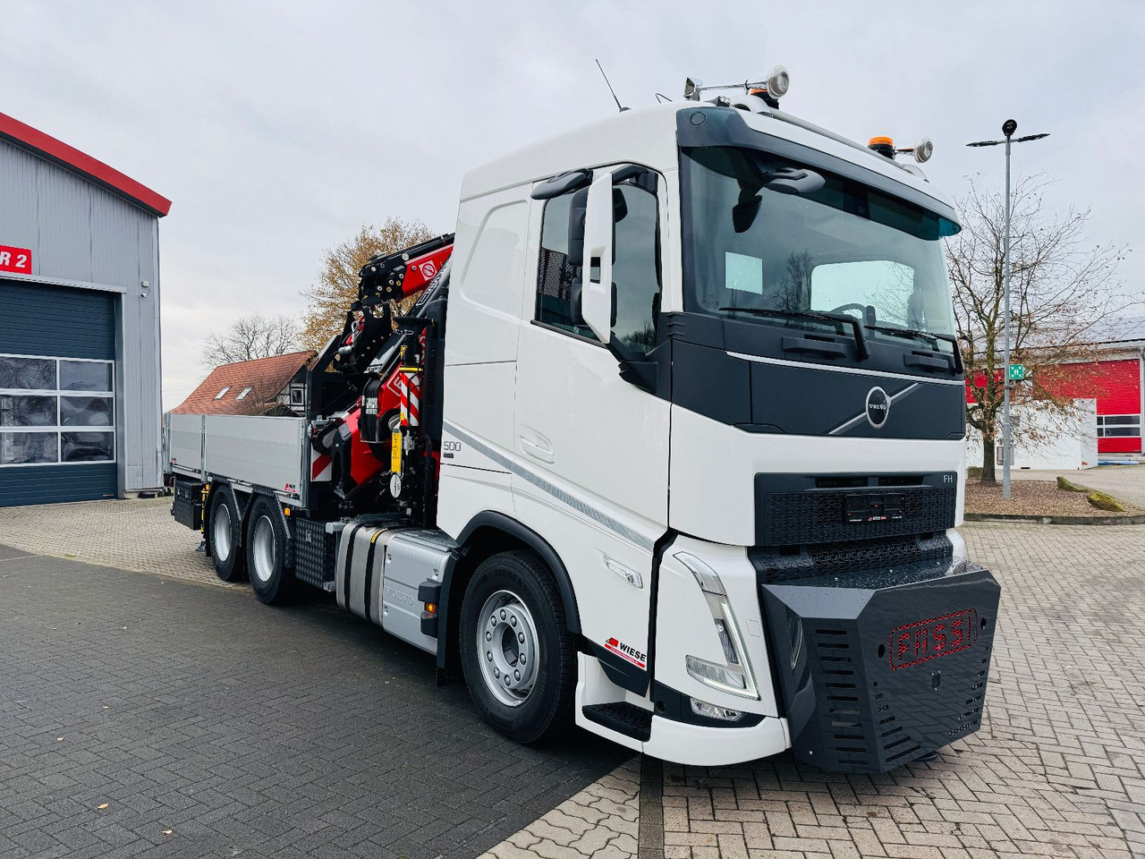 Volvo FH500 6x4 Fassi F545RA 2.27 mit Jib und Winde - Kravas auto ar manipulatoru: foto 2 Volvo FH500 6x4 Fassi F545RA 2.27 mit Jib und Winde - Kravas auto ar manipulatoru: foto 2