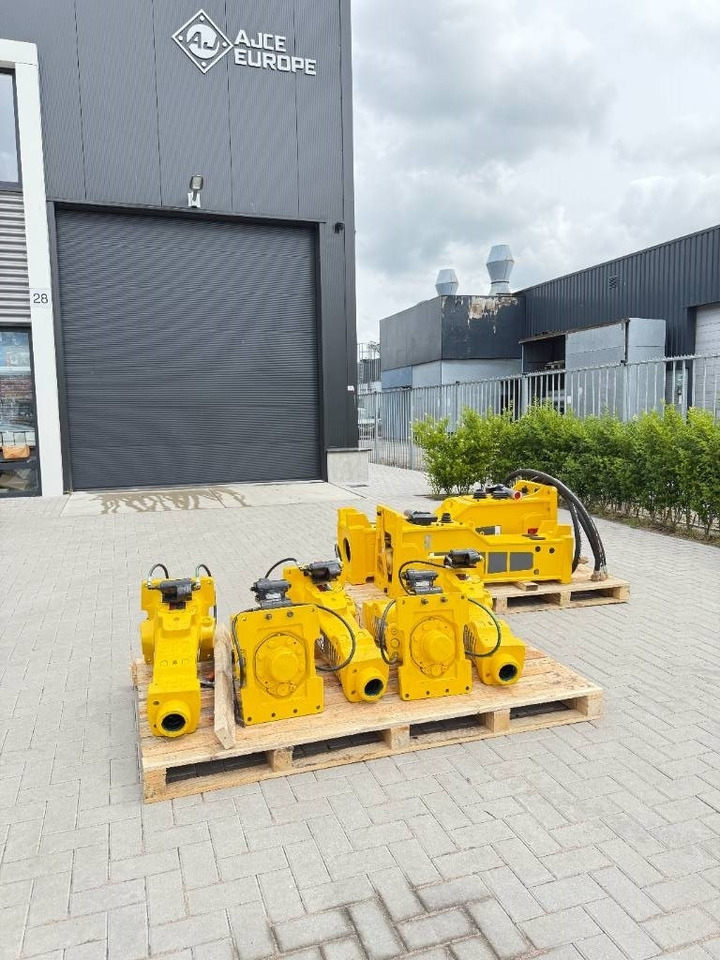 Epiroc ATLAS Copco MB750 - Hidrauliskais āmurs - Celtniecības tehnika: foto 3 Epiroc ATLAS Copco MB750 - Hidrauliskais āmurs - Celtniecības tehnika: foto 3