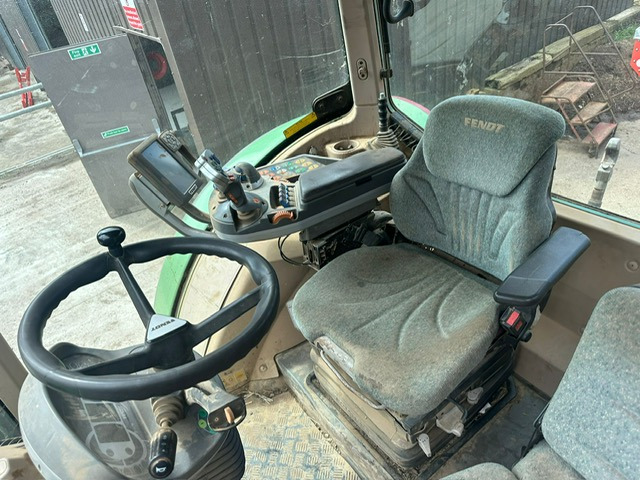 FENDT 724 Plus - Traktors: foto 5 FENDT 724 Plus - Traktors: foto 5