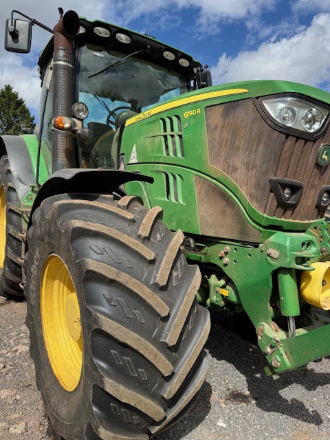 JOHN DEERE 6190R - Traktors: foto 3 JOHN DEERE 6190R - Traktors: foto 3