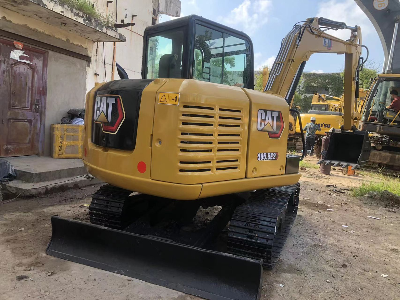 CATERPILLAR 305.5E - Mini-ekskavators: foto 5 CATERPILLAR 305.5E - Mini-ekskavators: foto 5