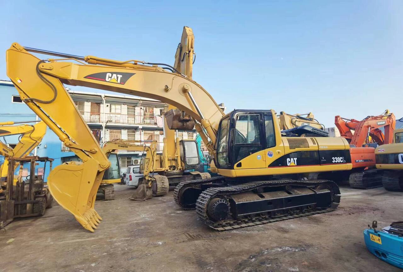 CATERPILLAR 330CL - Kāpurķēžu ekskavators: foto 2 CATERPILLAR 330CL - Kāpurķēžu ekskavators: foto 2