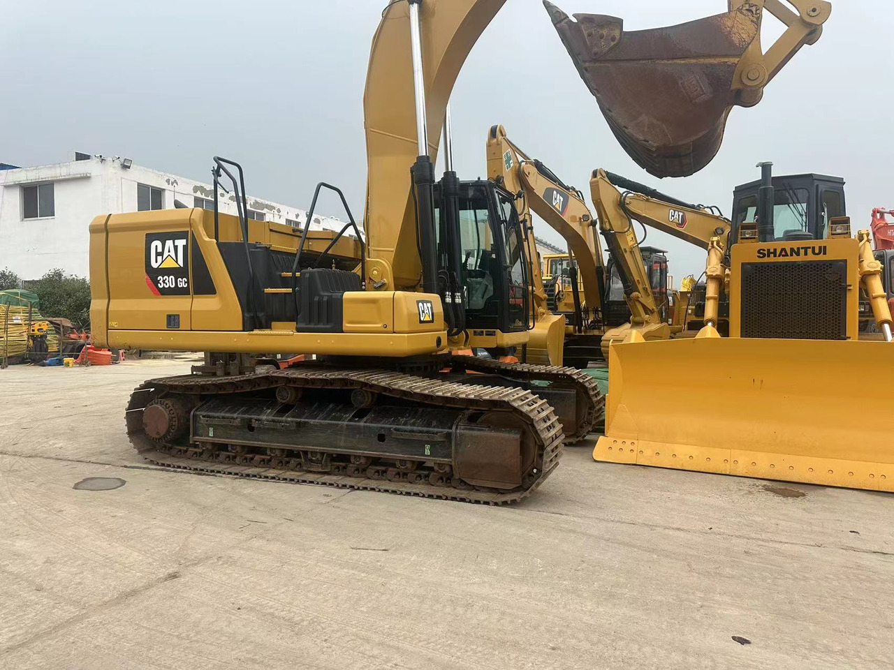 CATERPILLAR 330GC - Kāpurķēžu ekskavators: foto 4 CATERPILLAR 330GC - Kāpurķēžu ekskavators: foto 4