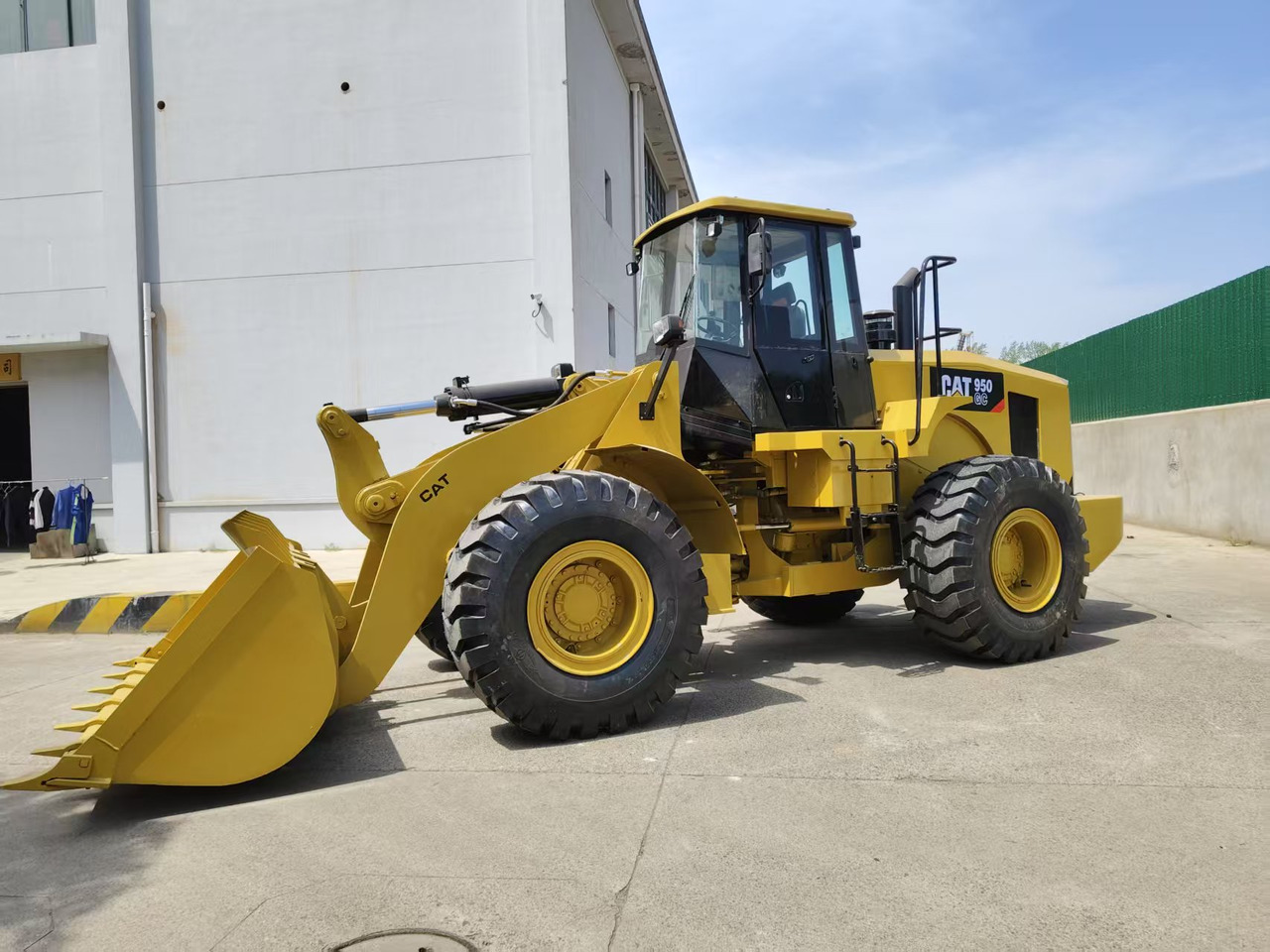 CATERPILLAR 950GC - Riteņu iekrāvējs: foto 5 CATERPILLAR 950GC - Riteņu iekrāvējs: foto 5