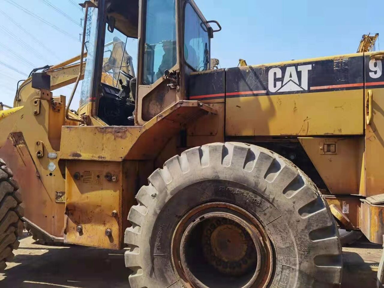 CATERPILLAR 966F - Riteņu iekrāvējs: foto 4 CATERPILLAR 966F - Riteņu iekrāvējs: foto 4