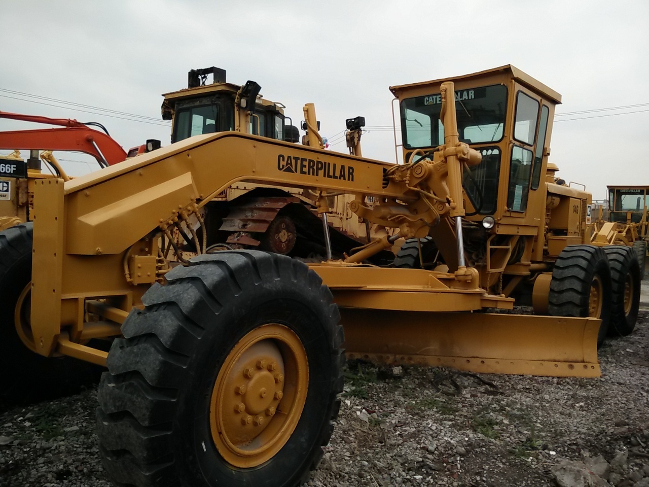 CATERPILLAR CAT-14G-Grader - Greiders: foto 1 CATERPILLAR CAT-14G-Grader - Greiders: foto 1