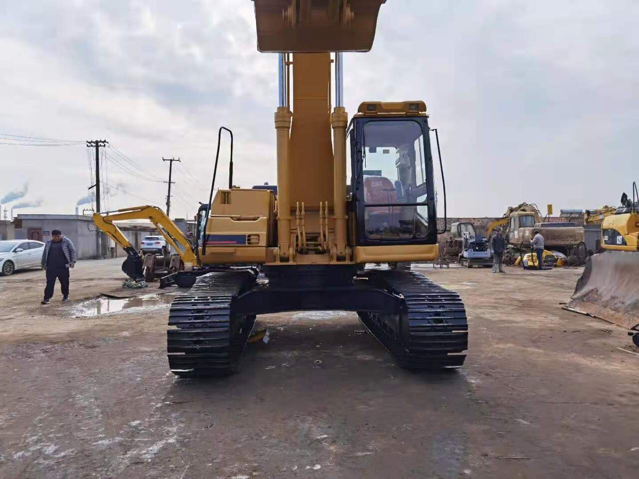 CATERPILLAR CAT-325BL - Kāpurķēžu ekskavators: foto 5 CATERPILLAR CAT-325BL - Kāpurķēžu ekskavators: foto 5