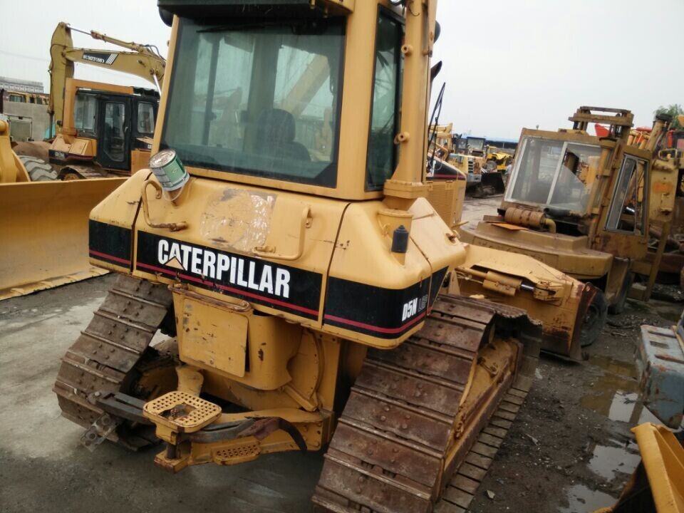 CATERPILLAR D5N - Buldozers: foto 5 CATERPILLAR D5N - Buldozers: foto 5