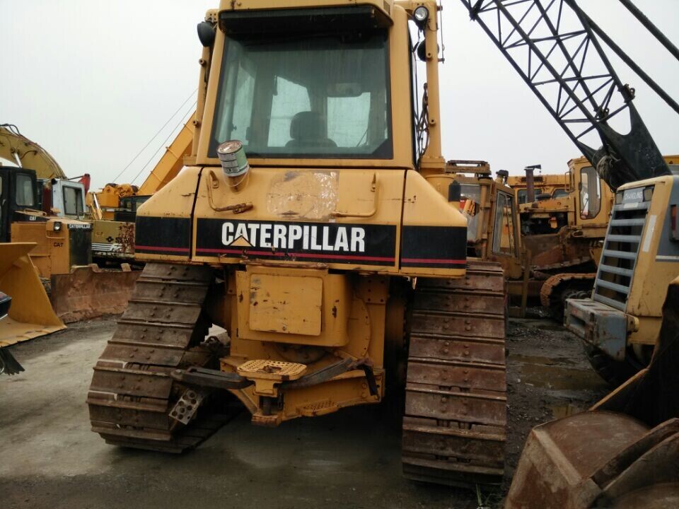 CATERPILLAR D5N - Buldozers: foto 4 CATERPILLAR D5N - Buldozers: foto 4