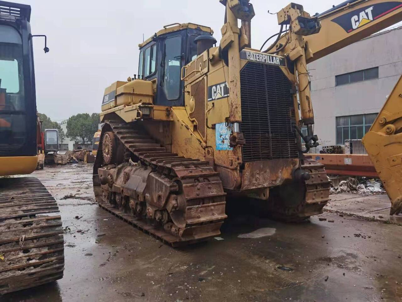 CATERPILLAR D9R - Buldozers: foto 3 CATERPILLAR D9R - Buldozers: foto 3