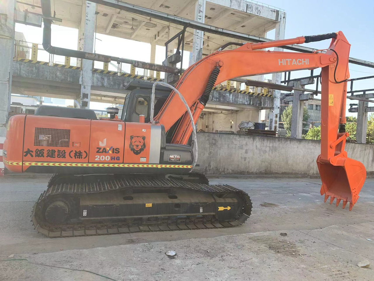 HITACHI ZX200-3G - Kāpurķēžu ekskavators: foto 2 HITACHI ZX200-3G - Kāpurķēžu ekskavators: foto 2