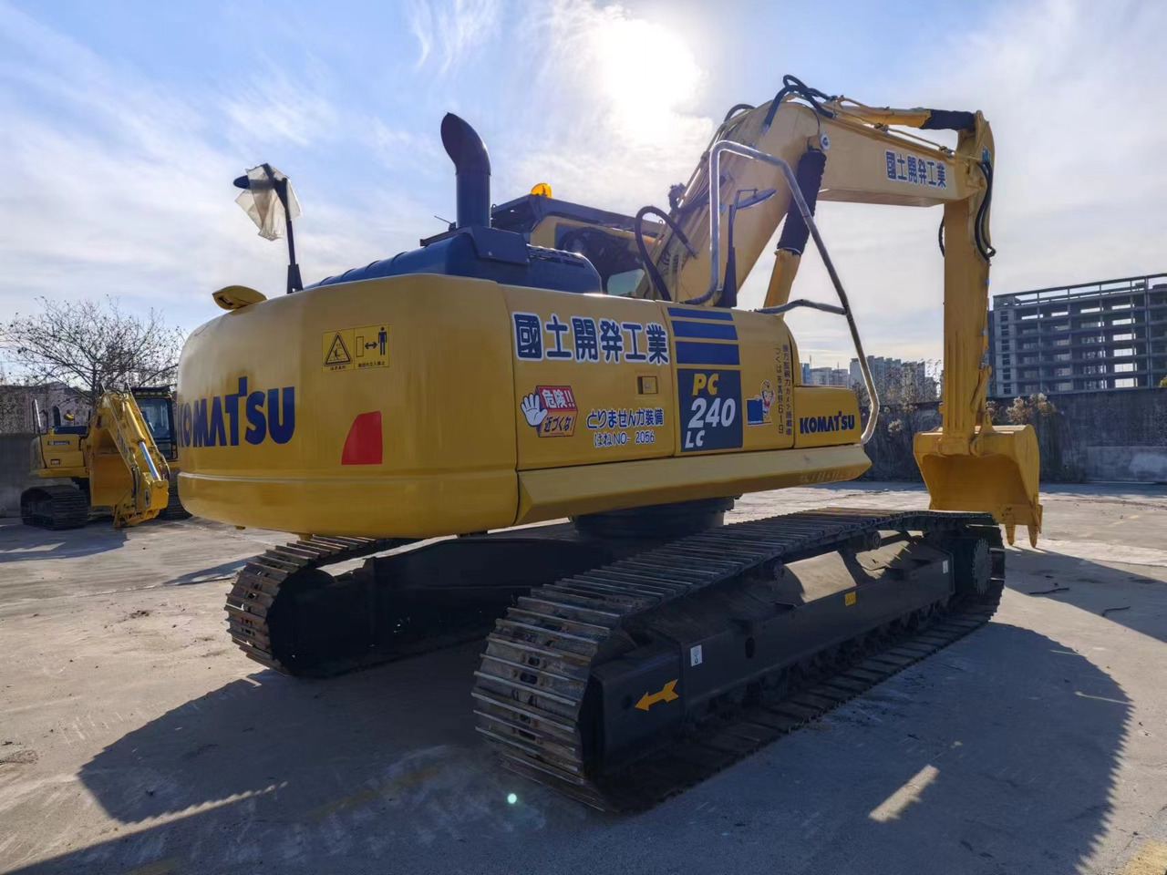 KOMATSU PC240LC-8N1 - Ekskavators: foto 3 KOMATSU PC240LC-8N1 - Ekskavators: foto 3