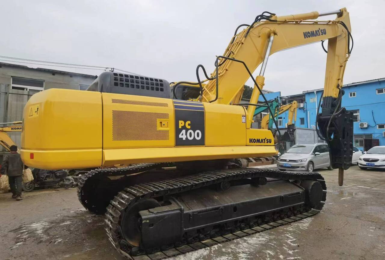 KOMATSU PC400-7 - Kāpurķēžu ekskavators: foto 4 KOMATSU PC400-7 - Kāpurķēžu ekskavators: foto 4