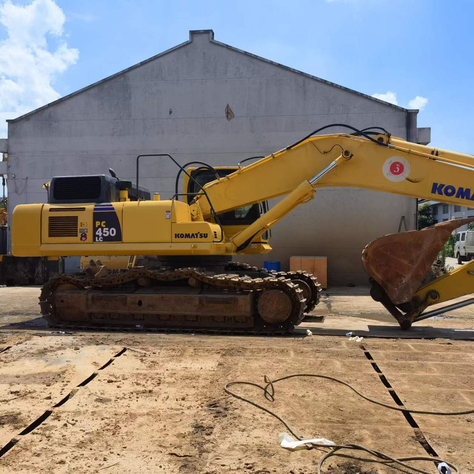 KOMATSU PC450-8-excavator - Kāpurķēžu ekskavators: foto 2 KOMATSU PC450-8-excavator - Kāpurķēžu ekskavators: foto 2
